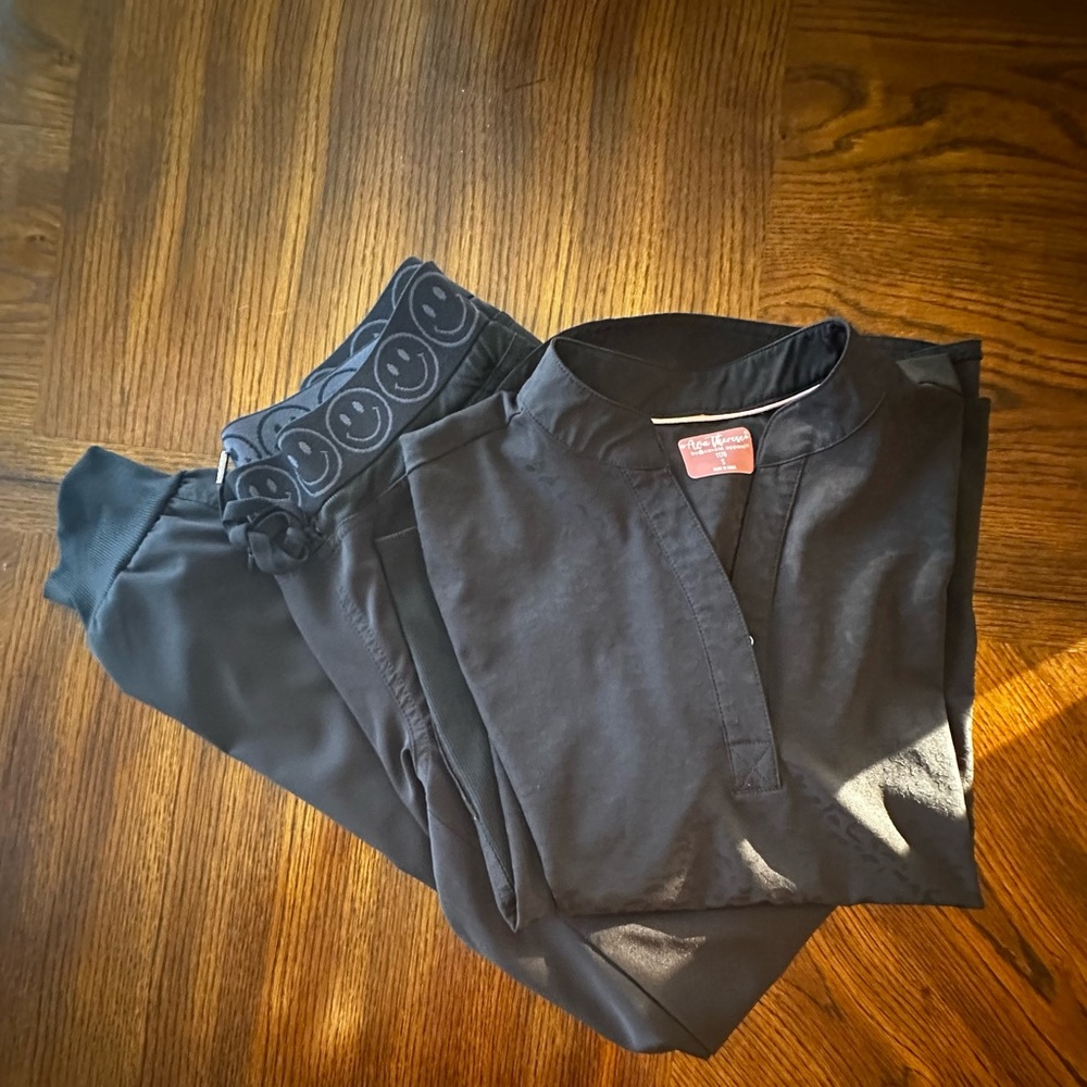 Black Ava Therese Scrub Top and  Joggers Set